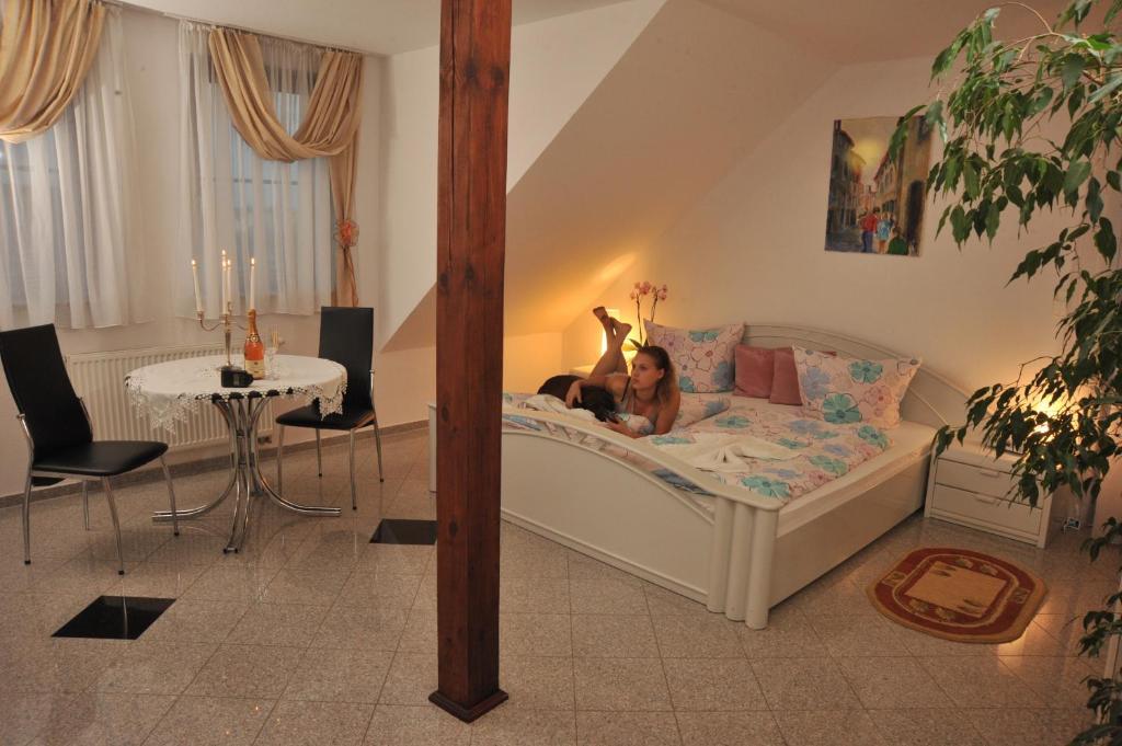 Pensjonacik Graven Apartment Nidzica Bagian luar foto
